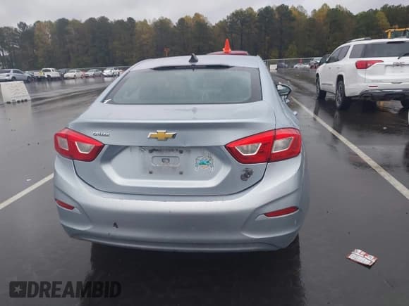 ✅ 2017 Chevrolet Cruze LS • VIN: 1G1BC5SM3H7169728 • Lot: 43563038. Listed on IAAI with 120,622 mi. Free auction sales archive from the USA and detailed vehicle history report at DreamBid. Image 16.