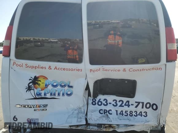 ✅ 2014 Chevrolet Express Cargo • VIN: 1GCWGFBA3E1147865 • Lot: 51949675. Listed on Copart with 128,578 mi. Free auction sales archive from the USA and detailed vehicle history report at DreamBid. Image 10.