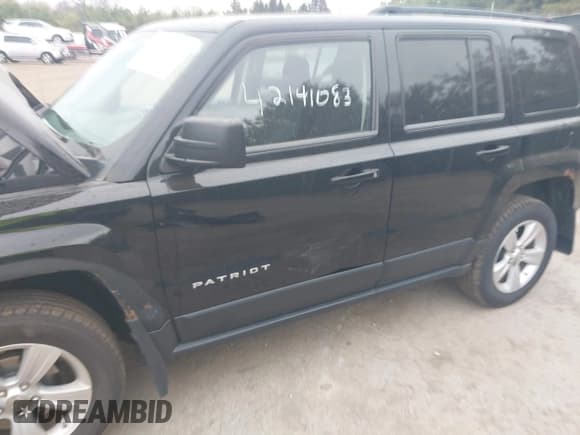 ✅ 2012 Jeep Patriot North • VIN: 1C4NJRAB5CD549374 • Лот: 42141083. Опубликован ранее на IAAI с пробегом 140 795 миль. Бесплатный доступ к архиву аукционных продаж из США и подробный отчёт об истории автомобиля на DreamBid. Изображение 6.