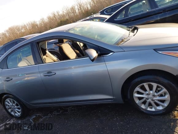 ✅ 2022 Hyundai Accent SE • VIN: 3KPC24A60NE158127 • Лот: 41257166. Опубликован ранее на IAAI с пробегом 46 358 миль. Бесплатный доступ к архиву аукционных продаж из США и подробный отчёт об истории автомобиля на DreamBid. Изображение 14.