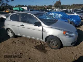 ✅ 2007 Hyundai Accent GS • VIN: KMHCM36C67U012284 • Lot: 76167134. Wystawiony na Copart z przebiegiem 123 954 mil. Bezpłatny archiwum sprzedaży aukcyjnych z USA i szczegółowy raport historii pojazdu na DreamBid. Zdjęcie 4.