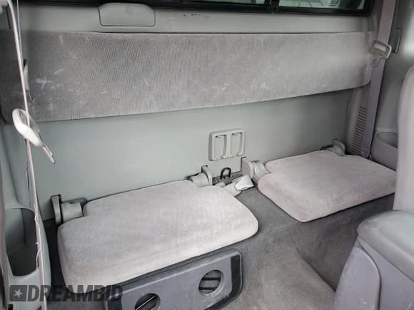 ✅ 2004 Toyota Tacoma • VIN: 5TEWN72N94Z444738 • Lot: 90382405. Wystawiony na Copart z przebiegiem 260 173 mil. Bezpłatny archiwum sprzedaży aukcyjnych z USA i szczegółowy raport historii pojazdu na DreamBid. Zdjęcie 10.