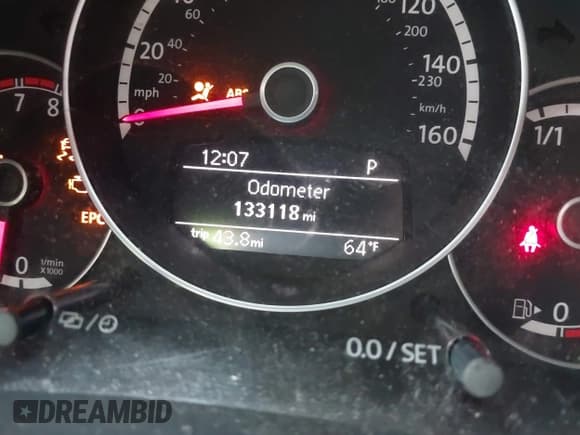 ✅ 2013 Volkswagen Beetle 2.0T • VIN: 3VW7T7AT2DM828879 • Lot: 42240810. Listed on IAAI with 133,118 mi. Free auction sales archive from the USA and detailed vehicle history report at DreamBid. Image 7.