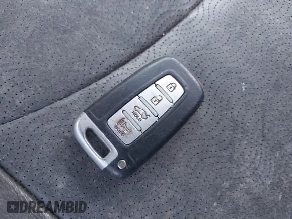 ✅ 2012 Hyundai Elantra GLS • VIN: 5NPDH4AE8CH109681 • Lot: 43493963. Listed on IAAI with 163,631 mi. Free auction sales archive from the USA and detailed vehicle history report at DreamBid. Image 11.