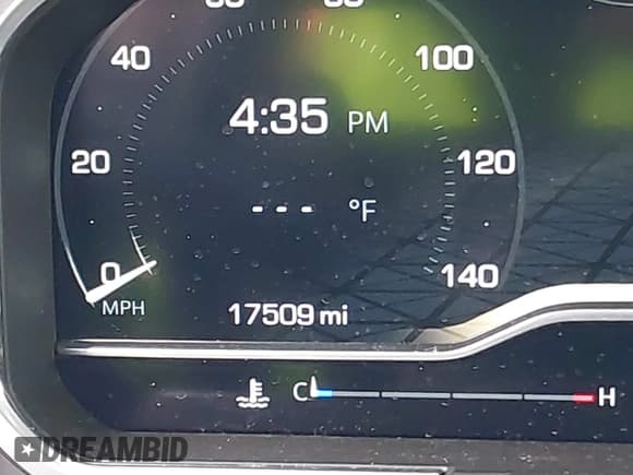 ✅ 2023 GMC Sierra 1500 Denali Ultimate • VIN: 1GTUUHEL3PZ268036 • Лот: 41933675. Опубликован ранее на IAAI с пробегом 17 509 миль. Бесплатный доступ к архиву аукционных продаж из США и подробный отчёт об истории автомобиля на DreamBid. Изображение 16.