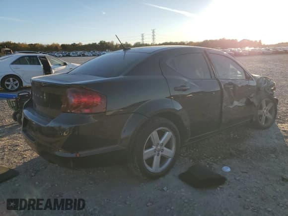 ✅ 2013 Dodge Avenger SE • VIN: 1C3CDZAB7DN519131 • Лот: 80983394. Опубликован ранее на Copart с пробегом 163 741 миль. Бесплатный доступ к архиву аукционных продаж из США и подробный отчёт об истории автомобиля на DreamBid. Изображение 3.