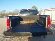 ✅ 2007 GMC Sierra 1500 • VIN: 2GTEK13Y071681590 • Лот: 41774691. Опубликован ранее на IAAI с пробегом 240 673 миль. Бесплатный доступ к архиву аукционных продаж из США и подробный отчёт об истории автомобиля на DreamBid. Изображение 16.