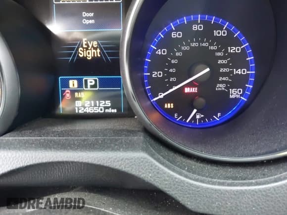 ✅ 2018 Subaru Outback Touring • VIN: 4S4BSETCXJ3232171 • Lot: 42470956. Listed on IAAI with 124,650 mi. Free auction sales archive from the USA and detailed vehicle history report at DreamBid. Image 7.