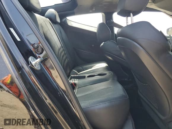 ✅ 2014 Hyundai Veloster Turbo • VIN: KMHTC6AE2EU204537 • Лот: 69132765. Опубликован ранее на Copart с пробегом 130 390 миль. Бесплатный доступ к архиву аукционных продаж из США и подробный отчёт об истории автомобиля на DreamBid. Изображение 10.