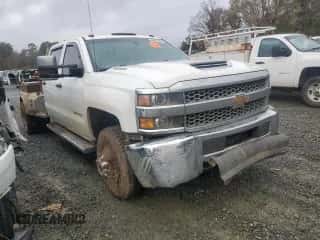 ✅ 2019 Chevrolet Silverado 3500HD Work Truck • VIN: 1GC4KVCY9KF196644 • Лот: 84682364. Размещён на Copart с пробегом Не указан миль. Получите бесплатный доступ к архиву аукционных продаж из США и посмотрите подробный отчёт об истории автомобиля на DreamBid. Изображение 4.