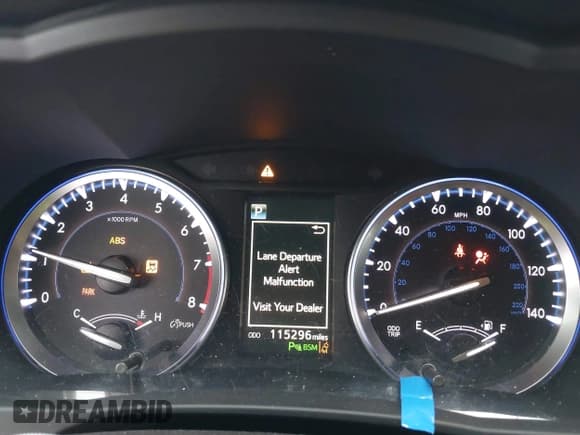 ✅ 2017 Toyota Highlander Limited • VIN: 5TDYZRFH2HS221036 • Lot: 40630991. Wystawiony na IAAI z przebiegiem 115 296 mil. Bezpłatny archiwum sprzedaży aukcyjnych z USA i szczegółowy raport historii pojazdu na DreamBid. Zdjęcie 7.