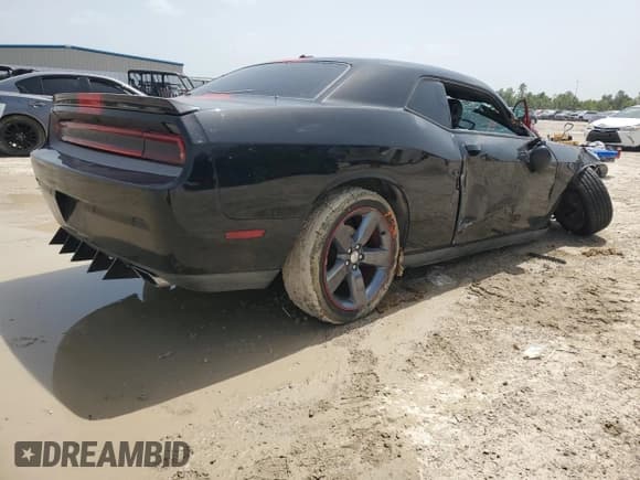 ✅ 2013 Dodge Challenger Rallye Redline • VIN: 2C3CDYAG0DH554222 • Lot: 65725164. Wystawiony na Copart z przebiegiem 177 815 mil. Bezpłatny archiwum sprzedaży aukcyjnych z USA i szczegółowy raport historii pojazdu na DreamBid. Zdjęcie 3.