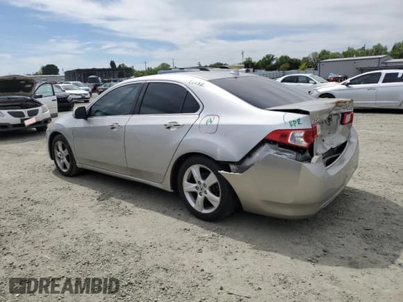 ✅ 2010 Acura TSX • VIN: JH4CU2F68AC043475 • Lot: 52312805. Listed on Copart with 209,958 mi. Free auction sales archive from the USA and detailed vehicle history report at DreamBid. Image 2.