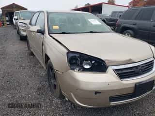 2008 Chevrolet Malibu Classic LT z VIN 1G1ZT58N48F100440, wystawiony jako IAAI lot #43265717 z przebiegiem 172 612 mil mil oraz . Historia ofert i sprzedaży dostępna na DreamBid. Obrazek 6.