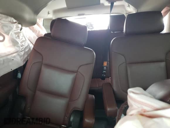 2020 Chevrolet Suburban Premier с VIN 1GNSCJKC7LR210387, выставлен на аукционе Copart как лот 64700645 с пробегом Не указан миль и Списание • Salvage title. История ставок и продаж доступна на DreamBid. Изображение 10.