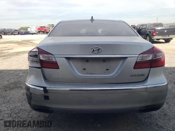 ✅ 2013 Hyundai Genesis 3.8L • VIN: KMHGC4DD4DU244626 • Lot: 91504995. Listed on Copart with 162,594 mi. Free auction sales archive from the USA and detailed vehicle history report at DreamBid. Image 6.