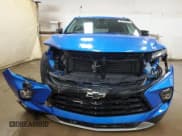 ✅ 2024 Chevrolet Blazer LT • VIN: 3GNKBDR44RS192617 • Lot: 44419055. Listed on Copart with 8,726 mi. Free auction sales archive from the USA and detailed vehicle history report at DreamBid. Image 5.