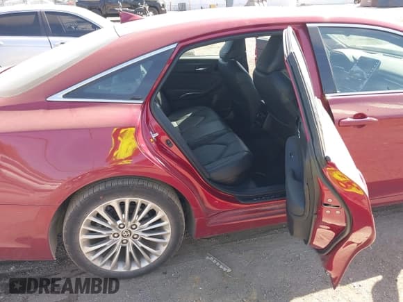 ✅ 2021 Toyota Avalon Limited Hybrid • VIN: 4T1DA1AB2MU008826 • Лот: 42220271. Опубликован ранее на IAAI с пробегом 53 938 миль. Бесплатный доступ к архиву аукционных продаж из США и подробный отчёт об истории автомобиля на DreamBid. Изображение 8.