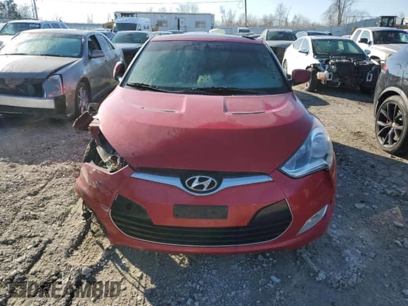 ✅ 2012 Hyundai Veloster w/Gray Int • VIN: KMHTC6AD4CU077195 • Lot: 41647884. Wystawiony na Copart z przebiegiem 141 825 mil. Bezpłatny archiwum sprzedaży aukcyjnych z USA i szczegółowy raport historii pojazdu na DreamBid. Zdjęcie 5.