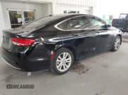 ✅ 2015 Chrysler 200 Limited • VIN: 1C3CCCAB0FN659735 • Lot: 43552715. Wystawiony na IAAI z przebiegiem 193 303 mil. Bezpłatny archiwum sprzedaży aukcyjnych z USA i szczegółowy raport historii pojazdu na DreamBid. Zdjęcie 4.
