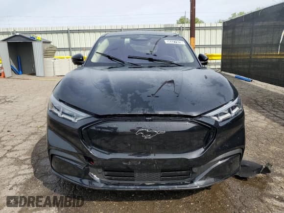 ✅ 2023 Ford Mustang Mach-E Premium • VIN: 3FMTK3SU9PMB06085 • Lot: 58327325. Listed on Copart with Not provided. Free auction sales archive from the USA and detailed vehicle history report at DreamBid. Image 5.