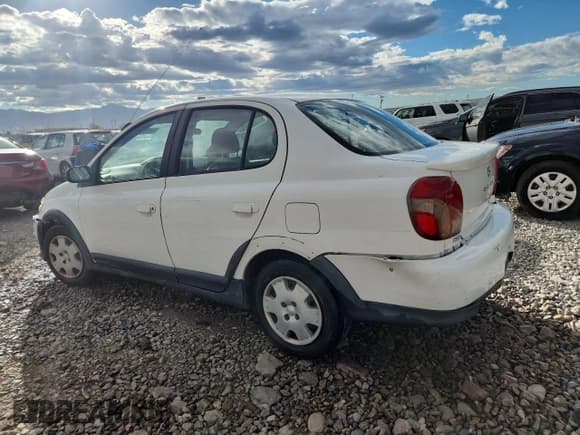 ✅ 2002 Toyota ECHO • VIN: JTDBT123320220409 • Lot: 84297355. Wystawiony na Copart z przebiegiem 165 592 mil. Bezpłatny archiwum sprzedaży aukcyjnych z USA i szczegółowy raport historii pojazdu na DreamBid. Zdjęcie 2.