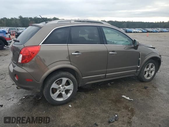 ✅ 2014 Chevrolet Captiva Sport LT • VIN: 3GNAL3EKXES624953 • Lot: 84183614. Wystawiony na Copart z przebiegiem 98 697 mil. Bezpłatny archiwum sprzedaży aukcyjnych z USA i szczegółowy raport historii pojazdu na DreamBid. Zdjęcie 3.