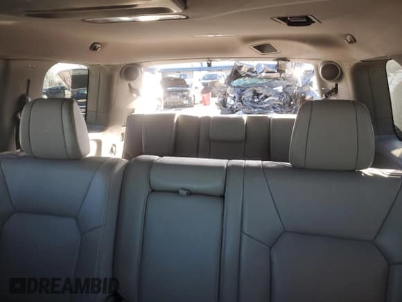 ✅ 2013 Honda Pilot Touring • VIN: 5FNYF4H94DB005141 • Лот: 92028055. Опубликован ранее на Copart с пробегом 189 541 миль. Бесплатный доступ к архиву аукционных продаж из США и подробный отчёт об истории автомобиля на DreamBid. Изображение 10.