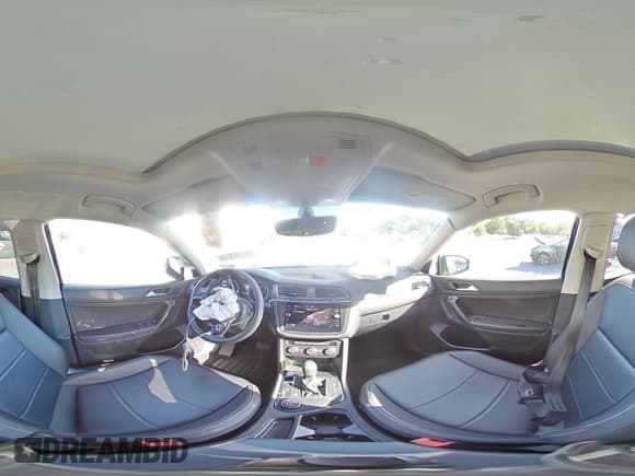 ✅ 2021 Volkswagen Tiguan SE • VIN: 3VV2B7AX9MM136445 • Lot: 58197925. Wystawiony na Copart z przebiegiem 35 276 mil. Bezpłatny archiwum sprzedaży aukcyjnych z USA i szczegółowy raport historii pojazdu na DreamBid. Zdjęcie 16.