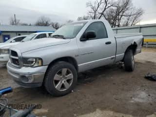 2005 Dodge 1500 SLT z VIN 1D7HU16D65J607535, wystawiony jako Copart lot #45557295 z przebiegiem 155 686 mil mil oraz Szkoda całkowita • Salvage title. Historia ofert i sprzedaży dostępna na DreamBid. Obrazek 1.