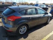 ✅ 2017 Ford Focus SE • VIN: 1FADP3K26HL213385 • Лот: 90270945. Опубликован ранее на Copart с пробегом 70 468 миль. Бесплатный доступ к архиву аукционных продаж из США и подробный отчёт об истории автомобиля на DreamBid. Изображение 3.