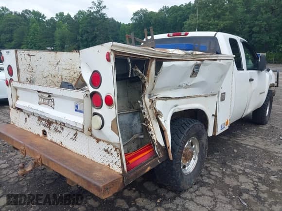 ✅ 2009 Chevrolet Silverado 2500HD • VIN: 1GCHK49649E137146 • Лот: 42290020. Опубликован ранее на IAAI с пробегом 471 702 миль. Бесплатный доступ к архиву аукционных продаж из США и подробный отчёт об истории автомобиля на DreamBid. Изображение 6.