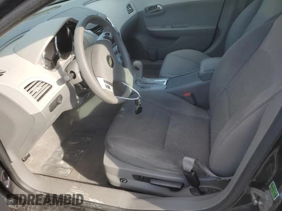 ✅ 2012 Chevrolet Malibu 1LS • VIN: 1G1ZB5E09CF256042 • Lot: 79780434. Listed on Copart with 133,690 mi. Free auction sales archive from the USA and detailed vehicle history report at DreamBid. Image 7.