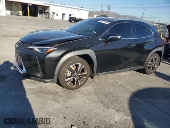 ✅ 2021 Lexus UX 200 • VIN: JTHX3JBH5M2032109 • Lot: 90634785. Listed on Copart with 50,312 mi. Free auction sales archive from the USA and detailed vehicle history report at DreamBid. Image 1.