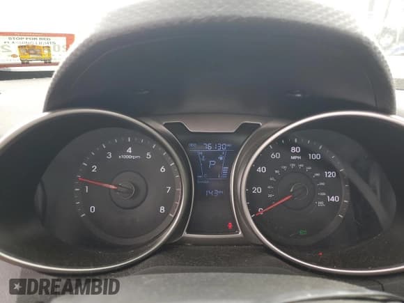 ✅ 2014 Hyundai Veloster • VIN: KMHTC6AD8EU199612 • Lot: 71808324. Wystawiony na Copart z przebiegiem 76 130 mil. Bezpłatny archiwum sprzedaży aukcyjnych z USA i szczegółowy raport historii pojazdu na DreamBid. Zdjęcie 9.