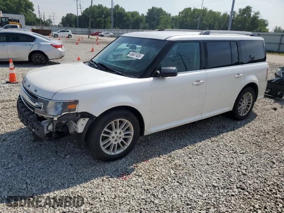 ✅ 2014 Ford Flex SEL • VIN: 2FMHK6C80EBD31258 • Lot: 65607405. Listed on Copart with 182,634 mi. Free auction sales archive from the USA and detailed vehicle history report at DreamBid. Image 1.