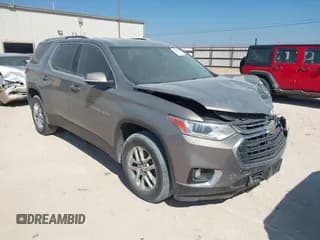 ✅ 2018 Chevrolet Traverse LT Cloth • VIN: 1GNERGKW7JJ206313 • Lot: 43463022. Wystawiony na IAAI z przebiegiem 242 688 mil. Bezpłatny archiwum sprzedaży aukcyjnych z USA i szczegółowy raport historii pojazdu na DreamBid. Zdjęcie 1.