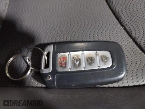 ✅ 2013 Hyundai Elantra GLS • VIN: KMHDH4AE9DU008412 • Lot: 43469619. Listed on IAAI with 177,077 mi. Free auction sales archive from the USA and detailed vehicle history report at DreamBid. Image 11.