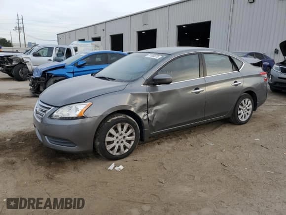✅ 2015 Nissan Sentra SR • VIN: 3N1AB7AP5FY320676 • Лот: 91600875. Опубликован ранее на Copart с пробегом 120 383 миль. Бесплатный доступ к архиву аукционных продаж из США и подробный отчёт об истории автомобиля на DreamBid. Изображение 1.