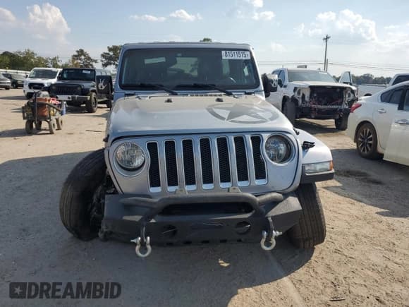 ✅ 2020 Jeep Wrangler Unlimited Sahara • VIN: 1C4HJXEN4LW204637 • Lot: 81511515. Listed on Copart with 89,894 mi. Free auction sales archive from the USA and detailed vehicle history report at DreamBid. Image 5.