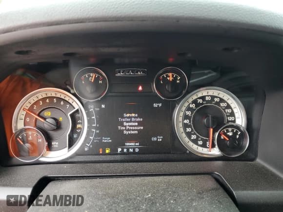 ✅ 2018 Ram 1500 Big Horn • VIN: 1C6RR7TT8JS248781 • Лот: 82416305. Опубликован ранее на Copart с пробегом 100 492 миль. Бесплатный доступ к архиву аукционных продаж из США и подробный отчёт об истории автомобиля на DreamBid. Изображение 9.