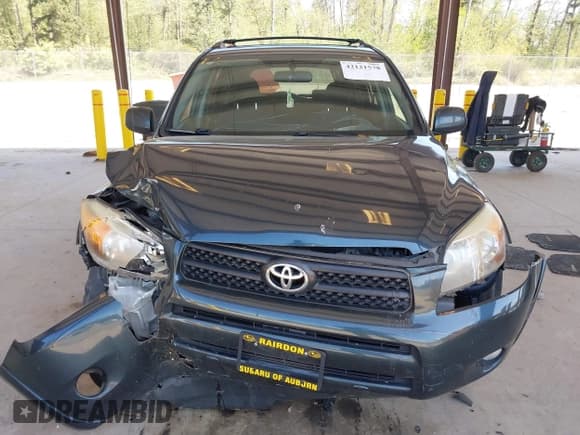 ✅ 2008 Toyota RAV4 Sport • VIN: JTMBD32V585129518 • Lot: 42121578. Listed on IAAI with 191,936 mi. Free auction sales archive from the USA and detailed vehicle history report at DreamBid. Image 12.