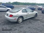 ✅ 2004 Pontiac Sunfire • VIN: 1G2JB12F047159902 • Lot: 42631675. Listed on IAAI with 253,088 mi. Free auction sales archive from the USA and detailed vehicle history report at DreamBid. Image 4.