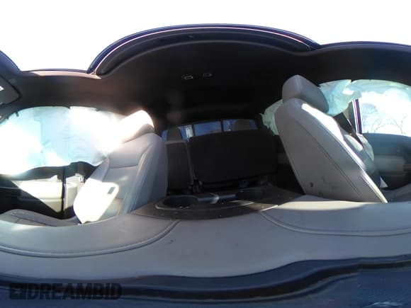 ✅ 2020 Chevrolet Silverado 1500 RST • VIN: 1GCUYEED0LZ117225 • Lot: 41734357. Wystawiony na IAAI z przebiegiem 75 279 mil. Bezpłatny archiwum sprzedaży aukcyjnych z USA i szczegółowy raport historii pojazdu na DreamBid. Zdjęcie 19.