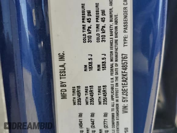 ✅ 2019 Tesla Model 3 Mid Range • VIN: 5YJ3E1EA2KF485767 • Lot: 57127045. Wystawiony na Copart z przebiegiem 64 454 mil. Bezpłatny archiwum sprzedaży aukcyjnych z USA i szczegółowy raport historii pojazdu na DreamBid. Zdjęcie 12.