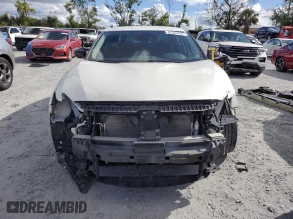 ✅ 2020 Nissan Maxima S • VIN: 1N4AA6BV7LC376488 • Lot: 85383695. Wystawiony na Copart z przebiegiem 53 693 mil. Bezpłatny archiwum sprzedaży aukcyjnych z USA i szczegółowy raport historii pojazdu na DreamBid. Zdjęcie 5.