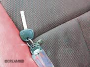 ✅ 2013 Hyundai Veloster w/Gray Int • VIN: KMHTC6AD8DU146035 • Lot: 41892703. Wystawiony na IAAI z przebiegiem 241 169 mil. Bezpłatny archiwum sprzedaży aukcyjnych z USA i szczegółowy raport historii pojazdu na DreamBid. Zdjęcie 11.