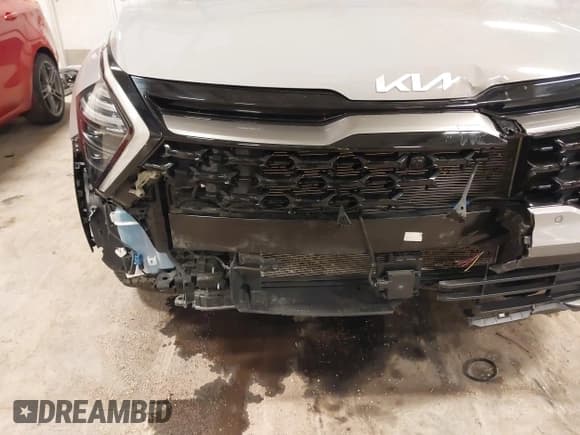 ✅ 2023 Kia Sportage X-Pro • VIN: 5XYK7CAFXPG095163 • Lot: 41293315. Listed on IAAI with 30,117 mi. Free auction sales archive from the USA and detailed vehicle history report at DreamBid. Image 6.