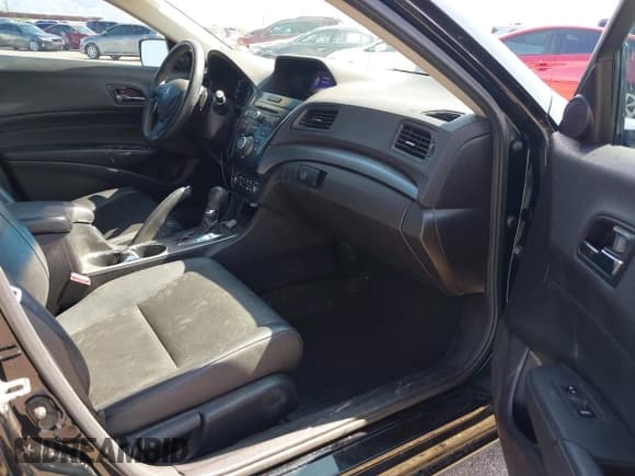 ✅ 2014 Acura ILX • VIN: 19VDE1F34EE009950 • Lot: 42384979. Listed on IAAI with 76,908 mi. Free auction sales archive from the USA and detailed vehicle history report at DreamBid. Image 5.