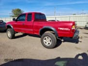 ✅ 2002 Toyota Tacoma PreRunner • VIN: 5TESN92N92Z897457 • Lot: 95911885. Listed on Copart with 170,314 mi. Free auction sales archive from the USA and detailed vehicle history report at DreamBid. Image 2.